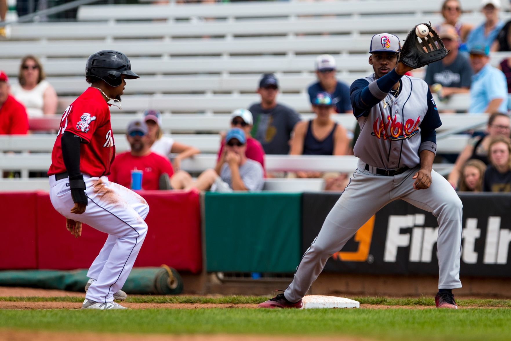 Billings Mustangs play the Rocky Mountain Vibes